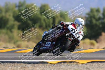 media/Nov-06-2022-SoCal Trackdays (Sun) [[208d2ccc26]]/Turn 7 Set 2 (1050am)/